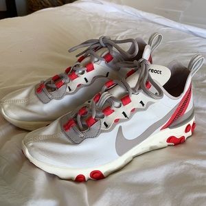 Nike React Shoe Women’s 6